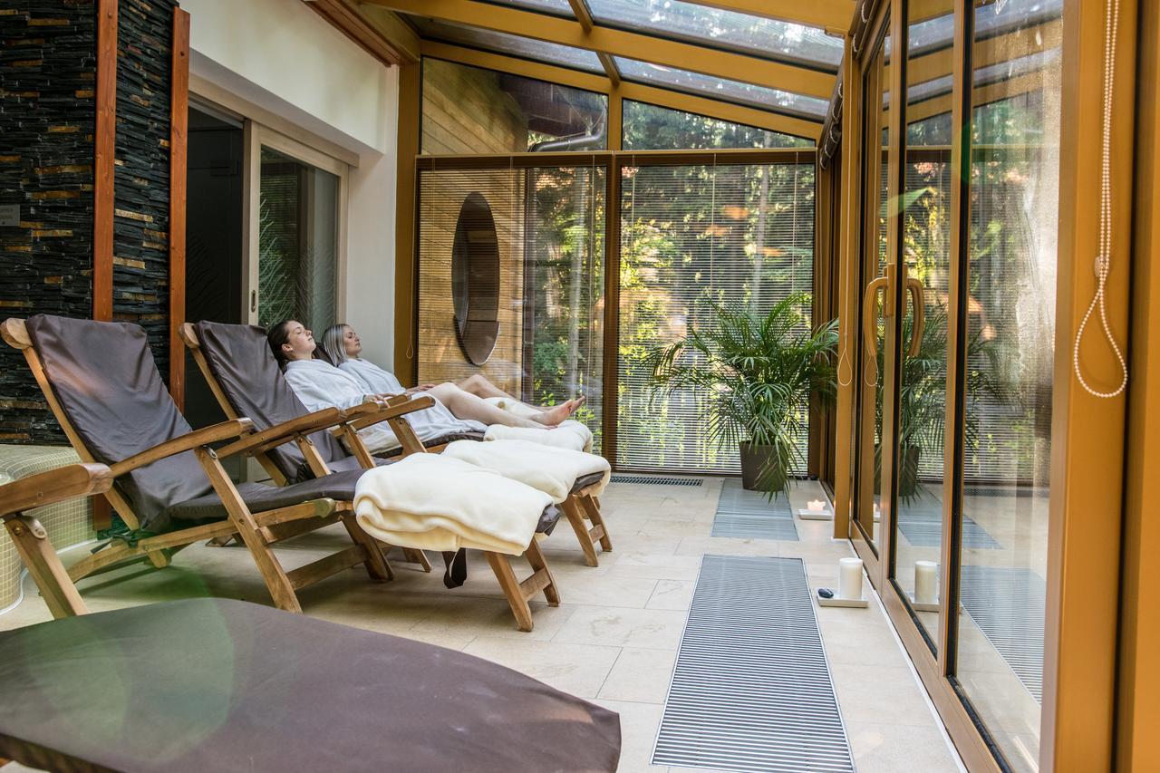 Horsky Hotel Celadenka / Mountain Resort Čeladná エクステリア 写真