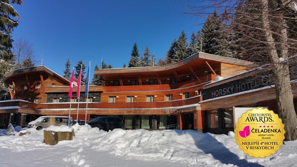 Horsky Hotel Celadenka / Mountain Resort Čeladná エクステリア 写真