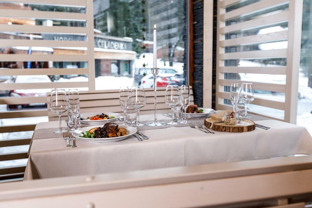 Horsky Hotel Celadenka / Mountain Resort Čeladná エクステリア 写真