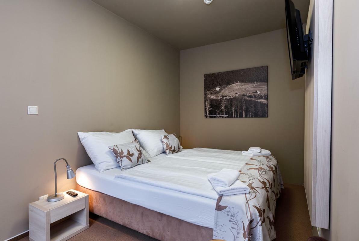 Horsky Hotel Celadenka / Mountain Resort Čeladná エクステリア 写真