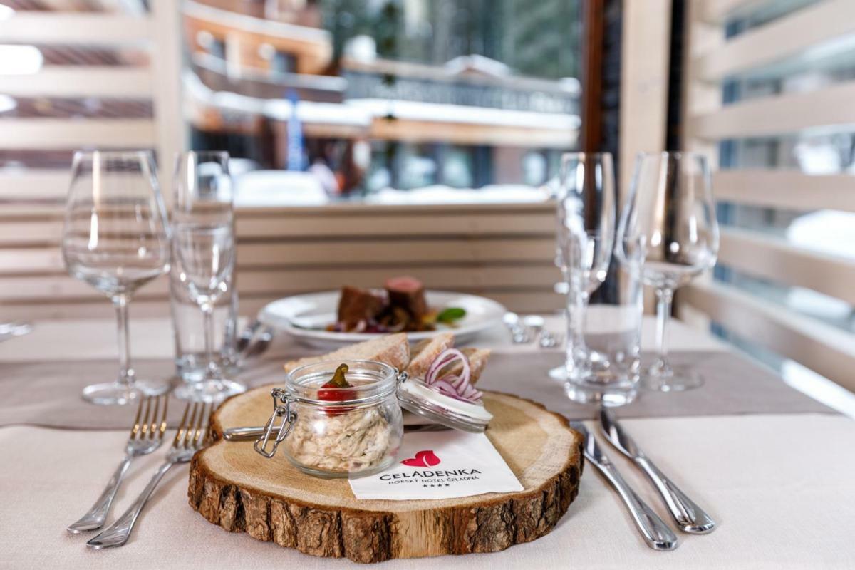 Horsky Hotel Celadenka / Mountain Resort Čeladná エクステリア 写真